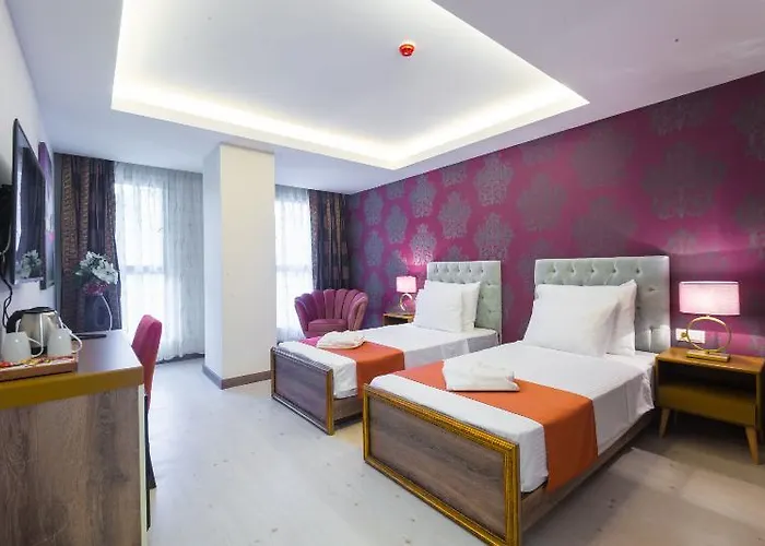 Mayla Golden Horn 4*